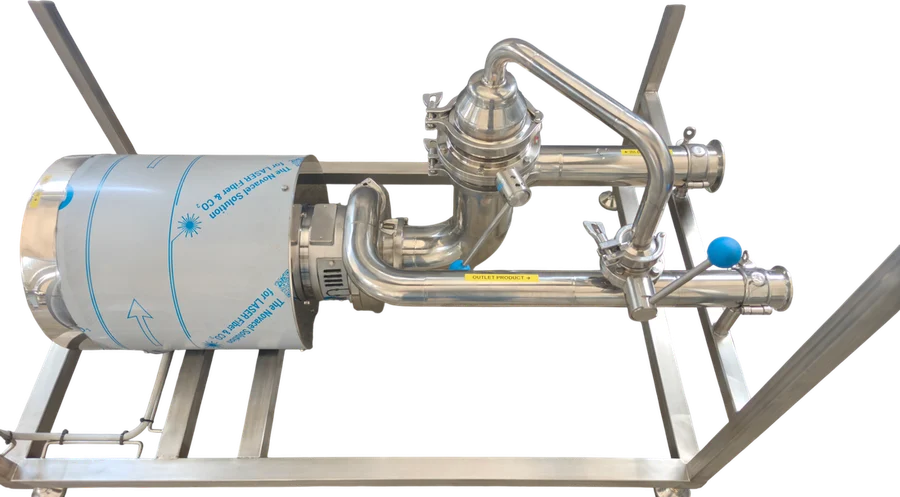 Triblender con tavolo predisposto per la sanificazione CIP